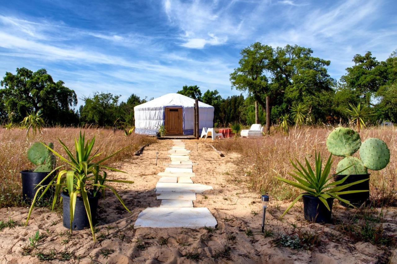 Hotel Goodmuda Tipi'S à Grândola Extérieur photo