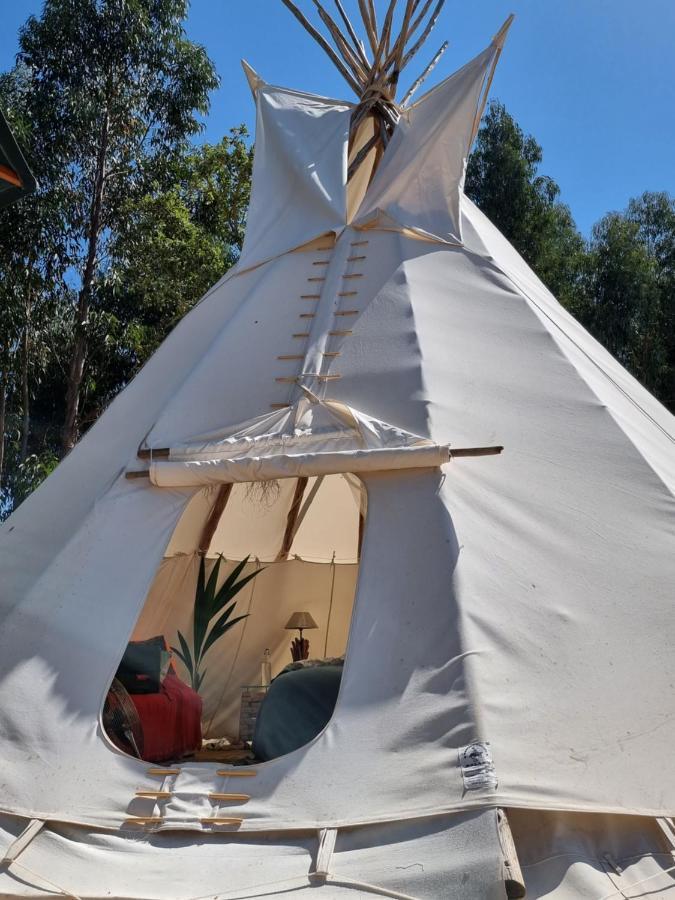 Hotel Goodmuda Tipi'S à Grândola Extérieur photo