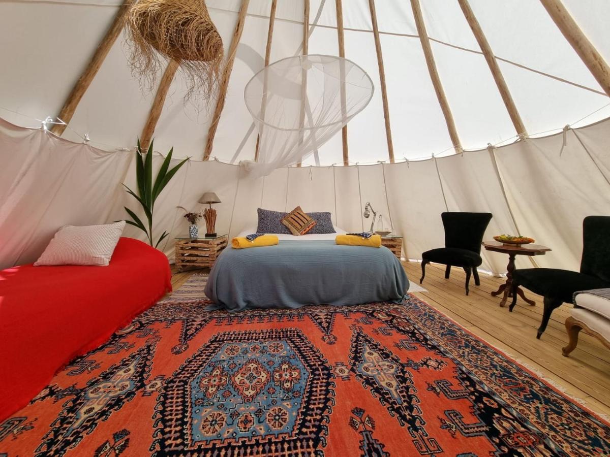 Hotel Goodmuda Tipi'S à Grândola Extérieur photo